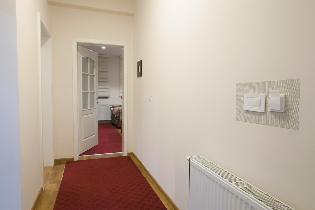 Hotel Prenociste Brocat Novi Pazar Exterior foto